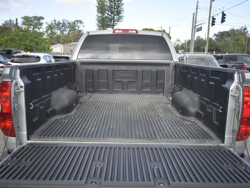 Used 2014 Toyota Tundra SR image 8