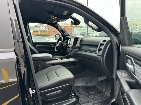 Used 2022 RAM 1500 Big Horn AWD/4WD image 22