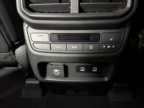 New 2026 Honda Pilot Black Edition image 30