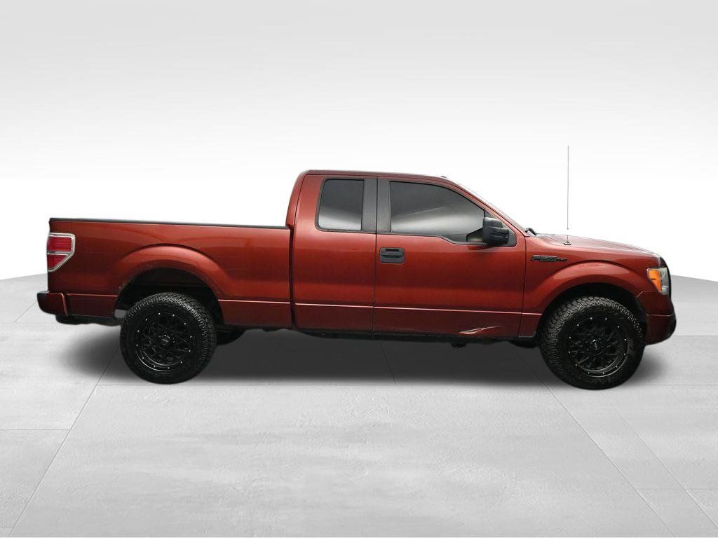 Used 2014 Ford F150 STX w/ Equipment Group 201A Mid AWD/4WD image 6