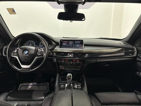 Used 2018 BMW X6 sDrive35i RWD image 3