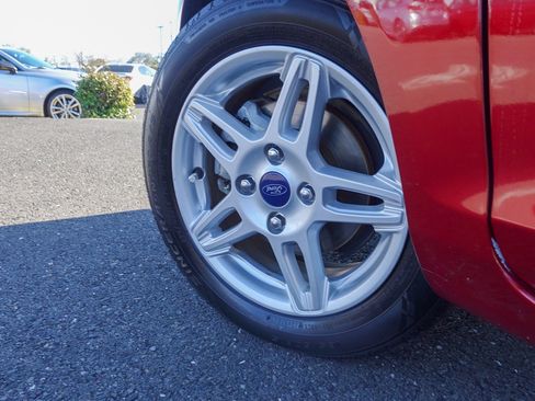 Used 2017 Ford Fiesta SE image 8