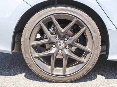 Used 2023 Honda Civic Sport image 13