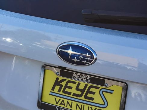 Used 2023 Subaru Forester Premium image 11