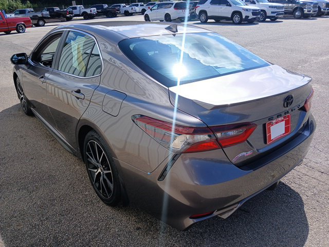 Used 2024 Toyota Camry SE w/ Blackout Package (TMS) FWD image 6