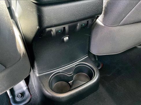 Used 2016 Jeep Wrangler Unlimited Rubicon w/ Connectivity Group image 24