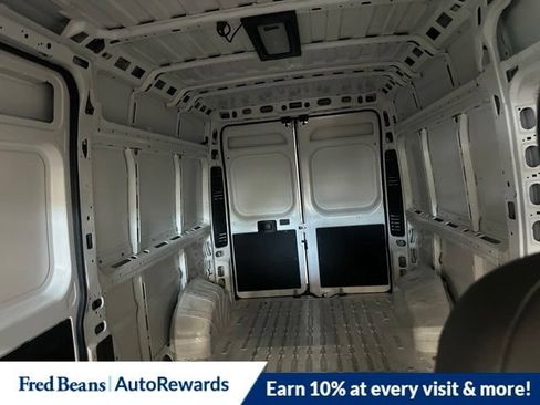 Used 2025 RAM ProMaster 2500 w/ Convenience Group FWD image 10