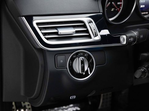 Used 2015 Mercedes-Benz E 63 AMG S-Model image 30