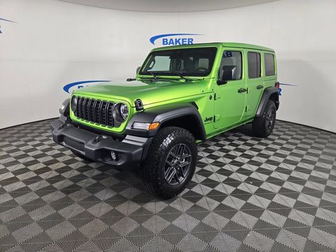 Used 2025 Jeep Wrangler Unlimited Sport AWD/4WD image 17