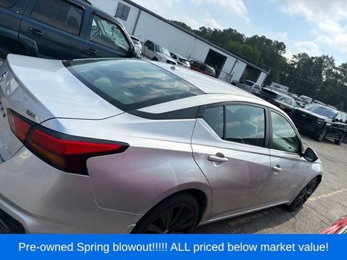 Used 2020 Nissan Altima 2.5 SR w/ Premium Package AWD/4WD image 8