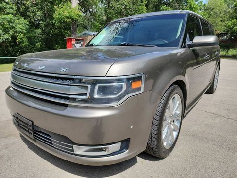 Used 2014 Ford Flex Limited w/ Equipment Group 303A AWD/4WD image 3