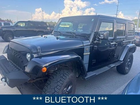 Used 2017 Jeep Wrangler Unlimited Sport AWD/4WD image 2