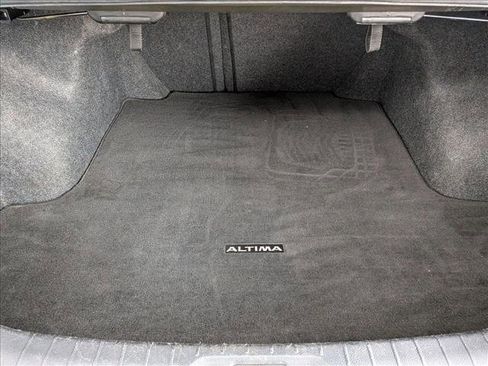 Used 2021 Nissan Altima 2.5 SV image 18