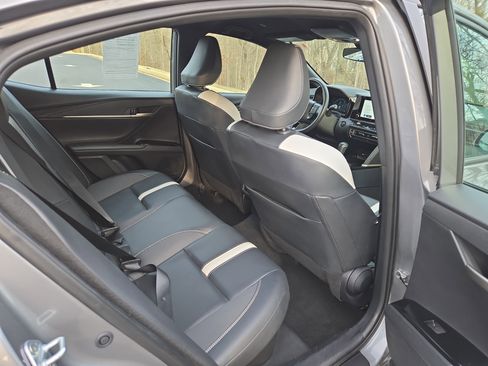 Used 2025 Toyota Camry SE image 26