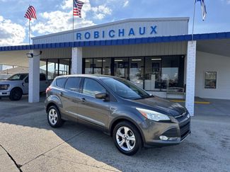 Used 2016 Ford Escape SE video 1
