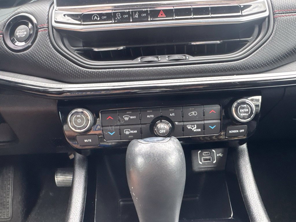 Used 2022 Jeep Compass Trailhawk AWD/4WD image 32