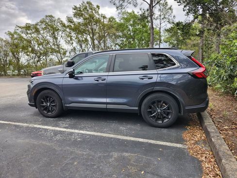 Used 2023 Honda CR-V Sport image 4