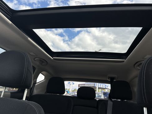 Used 2021 Nissan Murano SV image 29