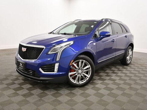 Used 2024 Cadillac XT5 Sportv AWD/4WD image 2
