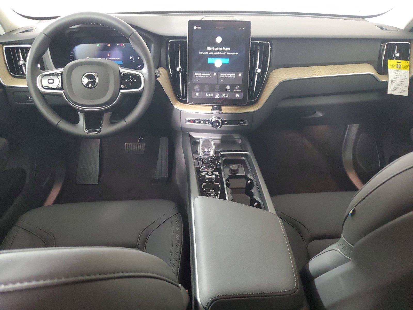 New 2027 Volvo XC60 B5 Core AWD/4WD image 15