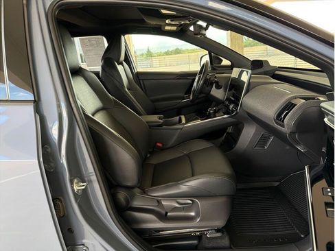 Used 2023 Subaru Solterra AWD image 14