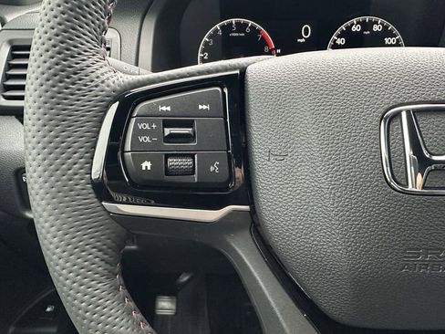 New 2026 Honda Ridgeline Black Edition image 12