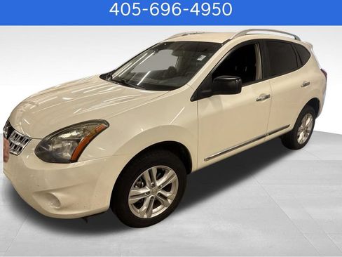 Used 2015 Nissan Rogue S w/ Convenience Package FWD image 1