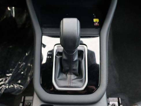 Used 2025 Subaru Forester Sport AWD/4WD image 37