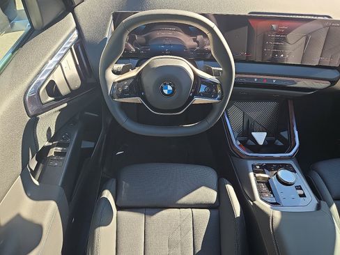 Used 2025 BMW X3 xDrive30i w/ Convenience Package image 12