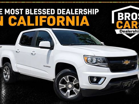 Used 2018 Chevrolet Colorado Z71 AWD/4WD image 1