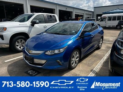 Used 2017 Chevrolet Volt Premier w/ Driver Confidence II Package