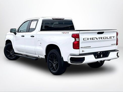 Used 2023 Chevrolet Silverado 1500 Custom w/ LPO, Dark Essentials Package AWD/4WD image 14