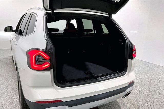 Used 2022 BMW X3 xDrive30i AWD/4WD image 46