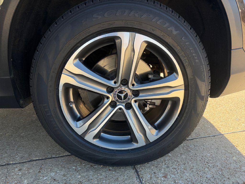 Certified 2018 Mercedes-Benz GLC 300 image 19