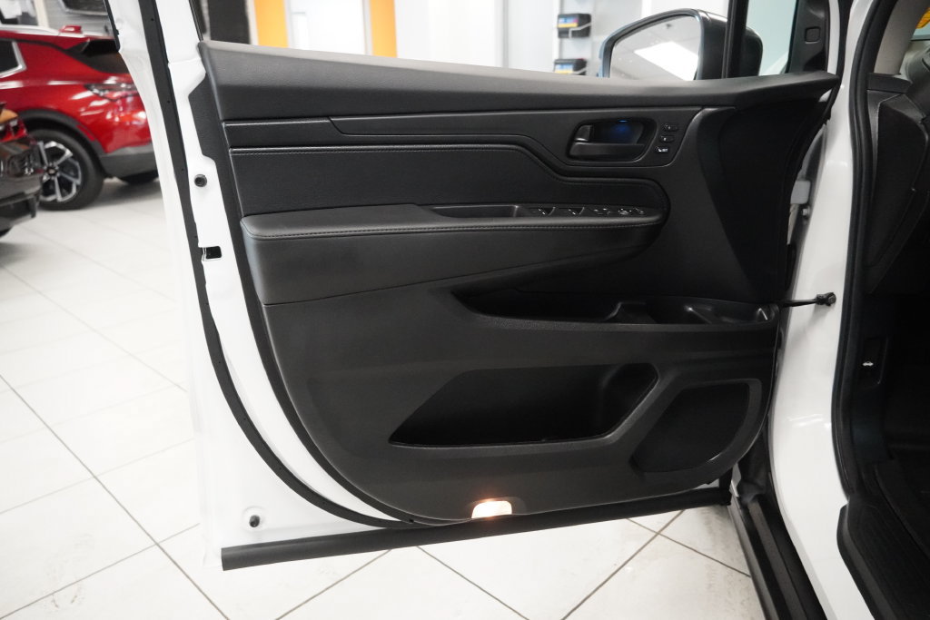 Used 2025 Honda Odyssey EX-L image 6
