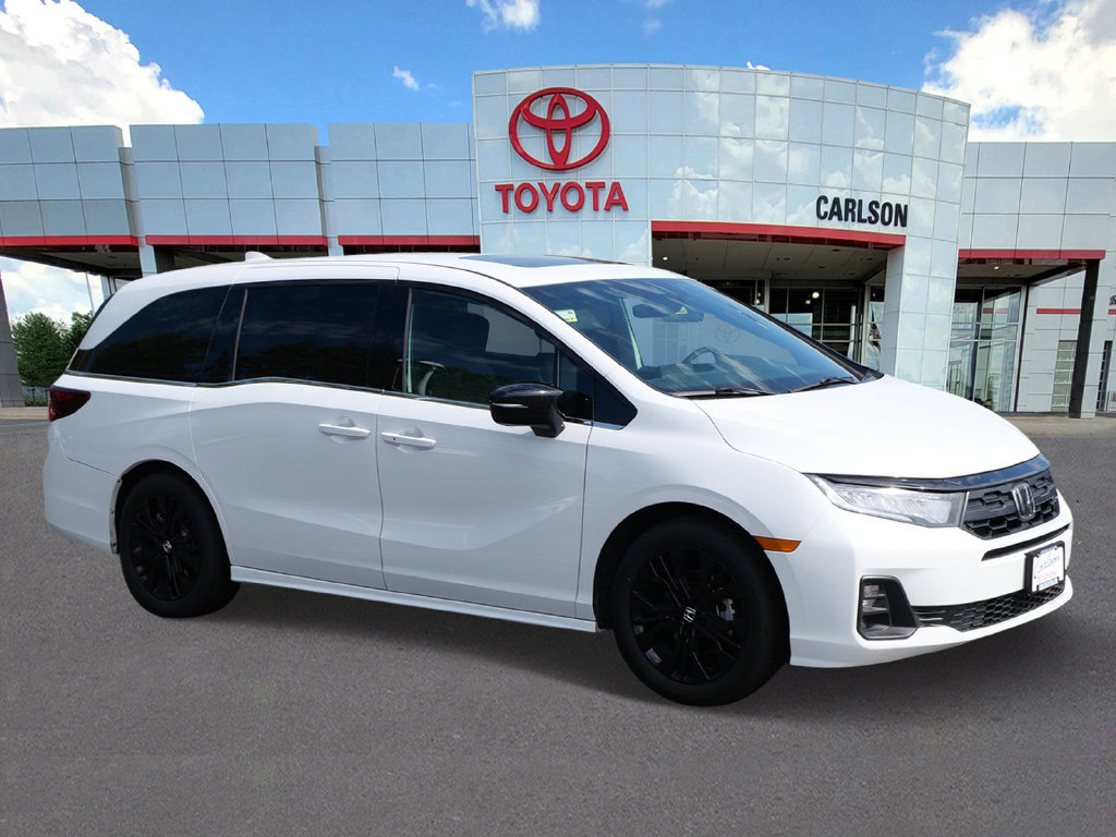 Used 2026 Honda Odyssey Sport-L image 2