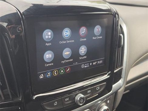 Certified 2023 Chevrolet Traverse Premier w/ LPO, Floor Liner Package image 26