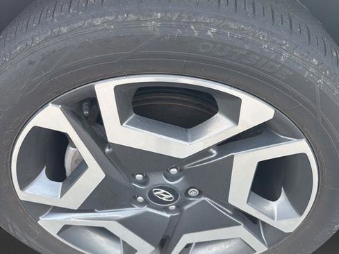 Used 2023 Hyundai Palisade SEL w/ Premium Package image 15