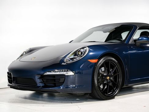 Used 2016 Porsche 911 Targa 4 image 28