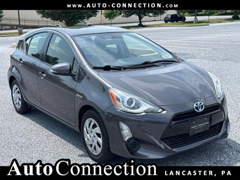 Used 2015 Toyota Prius C Two FWD image 1
