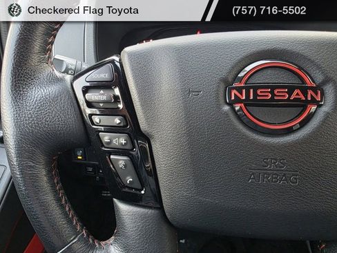 Used 2022 Nissan Frontier PRO-4X image 26