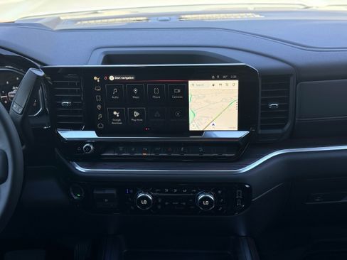 New 2026 GMC Sierra 2500 SLT w/ SLT Premium Package image 18