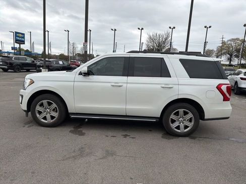 Used 2020 Ford Expedition XLT w/ Equipment Group 202A image 7