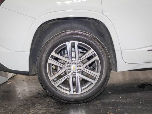 Used 2023 Chevrolet Traverse High Country AWD/4WD image 7