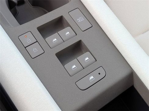 Used 2023 Hyundai Ioniq 6 SEL image 23