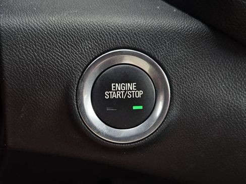 Used 2024 GMC Terrain AT4 w/ Tech Package AWD/4WD image 21