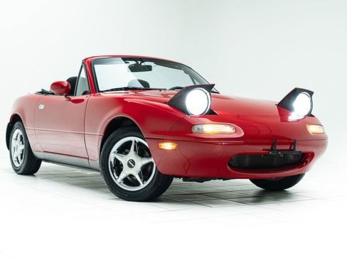 Used 1990 MAZDA MX-5 Miata RWD image 5