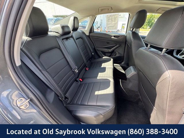 Certified 2024 Volkswagen Jetta SE FWD image 21