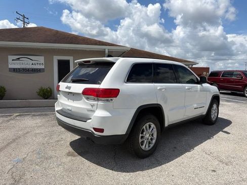 Used 2018 Jeep Grand Cherokee Laredo RWD image 5