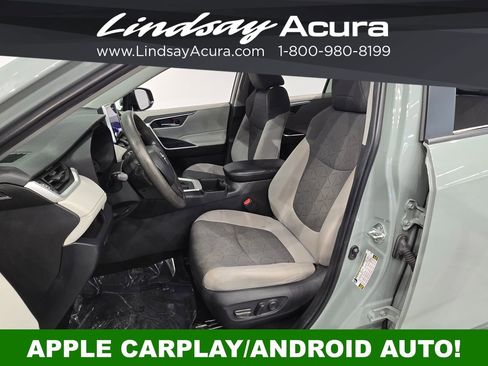 Used 2023 Toyota RAV4 XLE image 12